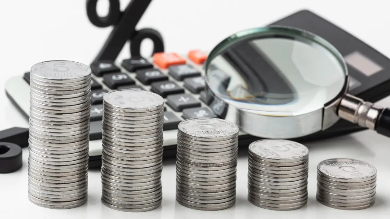 Salesforce vs servicenow Pricing and Scalability